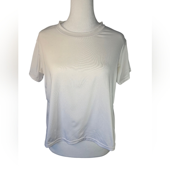 Real Essentials Dry -Fit Crop Top Women's Athletic Workout Tee Size Med 4 Pieces - Picture 3 of 6